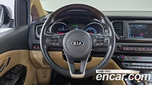 Kia Carnival 2019 thumb 12