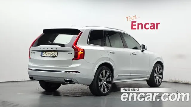 Volvo XC90 2021 thumb 2