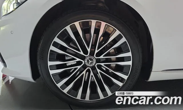Mercedes-Benz S-Класс 2024 thumb 5