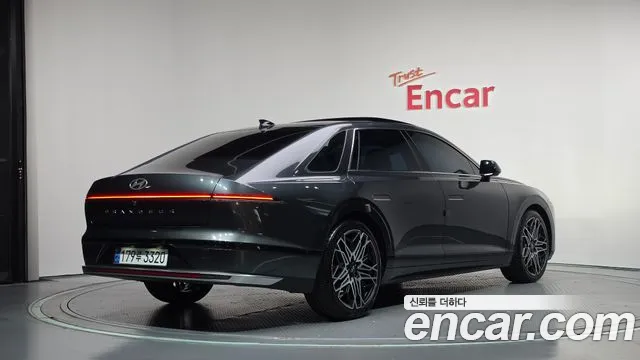 Hyundai Grandeur 2023 thumb 2