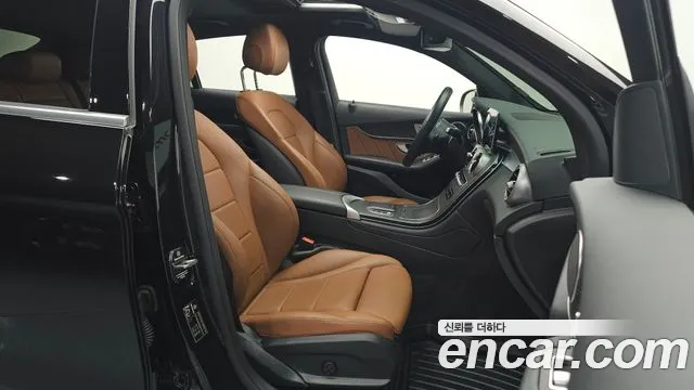 Mercedes-Benz GLC 2021 thumb 10