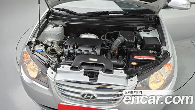 Hyundai Avante 2009 thumb 6