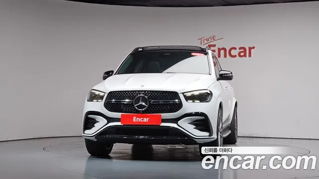 Mercedes-Benz GLE 2026 thumb 2