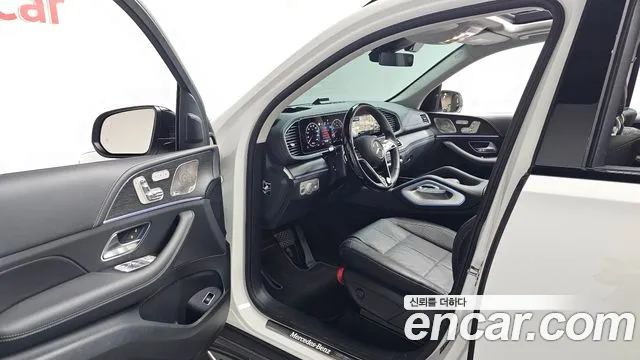 Mercedes-Benz GLE 2026 thumb 9