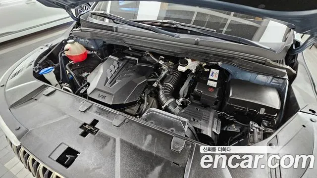 Kia Carnival 2021 thumb 6