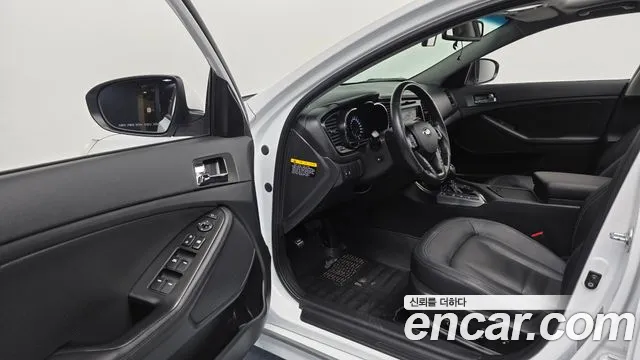 Kia K5 2013 thumb 10