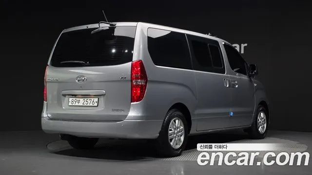 Hyundai Starex 2019 thumb 2