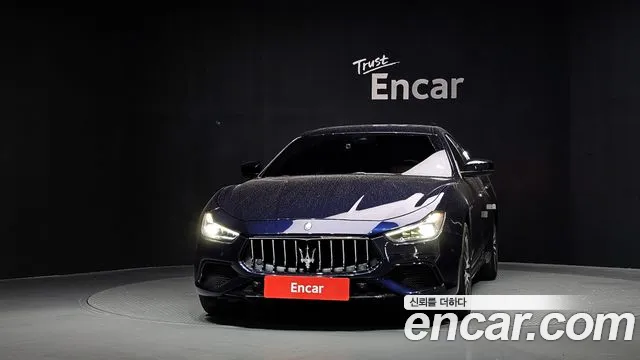 Maserati Ghibli 2020 thumb 3