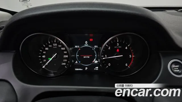 Land Rover Discovery Sport 2019 thumb 8