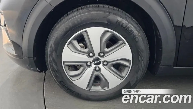 Kia Niro 2021 thumb 5