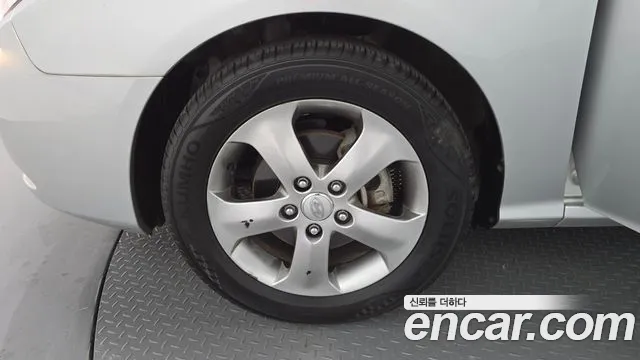 Hyundai Avante 2009 thumb 5