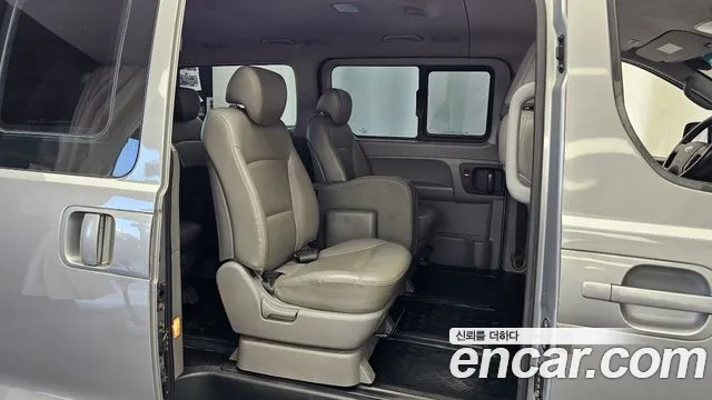 Hyundai Starex 2019 thumb 11