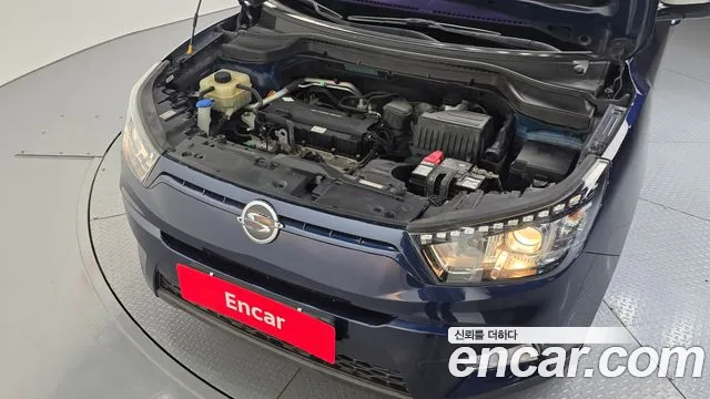 KG_Mobility_Ssangyong TIBOLI 2015 thumb 6