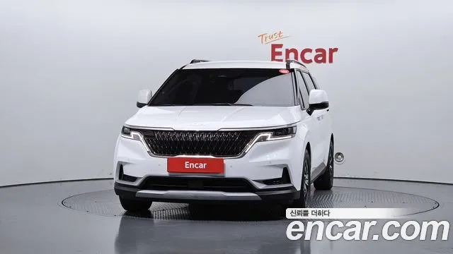Kia Carnival 2021 thumb 3