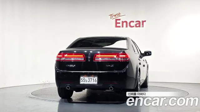 Lincoln MKZ 2012 thumb 4