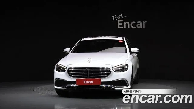 Mercedes-Benz E-Класс 2021 thumb 3