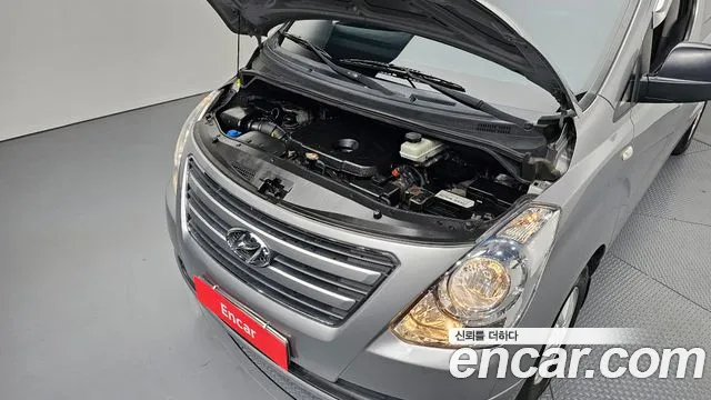 Hyundai Starex 2017 thumb 6