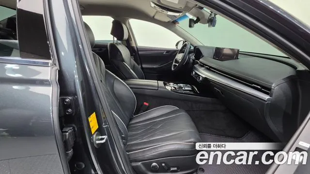 Genesis G80 2020 thumb 10