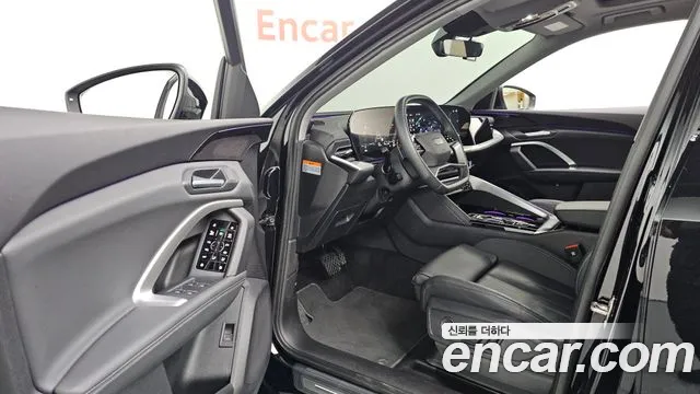 Audi Q5 2025 thumb 10