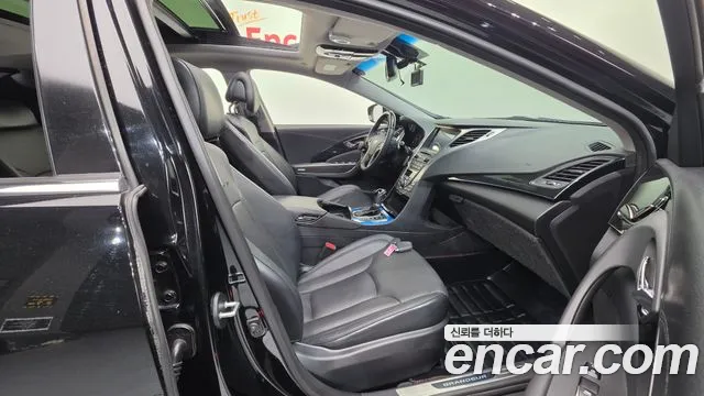 Hyundai Grandeur 2014 thumb 10