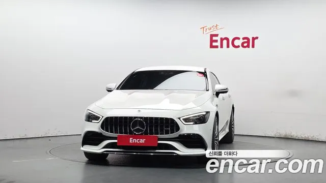 Mercedes-Benz AMG GT 2020 thumb 3