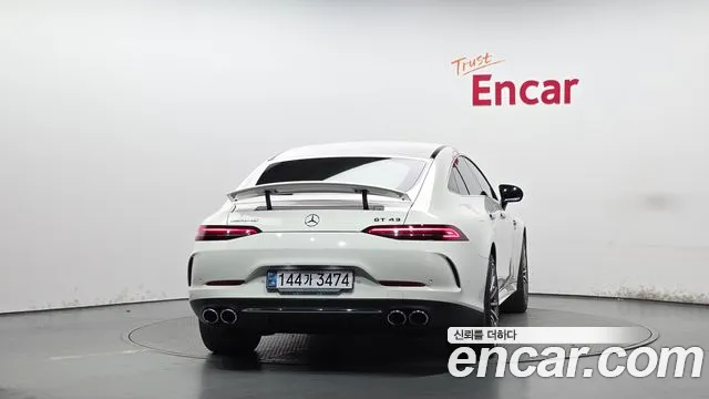Mercedes-Benz AMG GT 2020 thumb 4