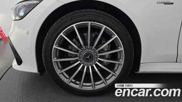 Mercedes-Benz AMG GT 2020 thumb 5