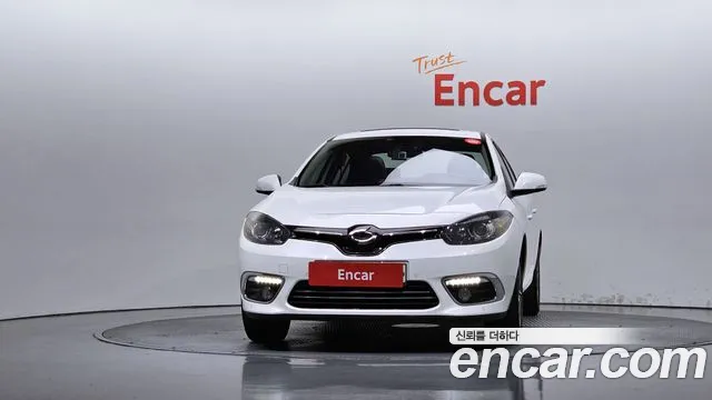 Renault-KoreaSamsung Fluence 2015 thumb 3