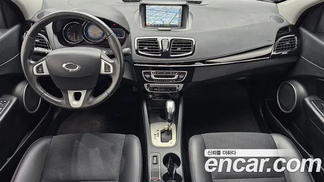 Renault-KoreaSamsung Fluence 2015 thumb 7