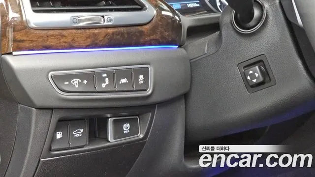 Genesis G90 2019 thumb 12
