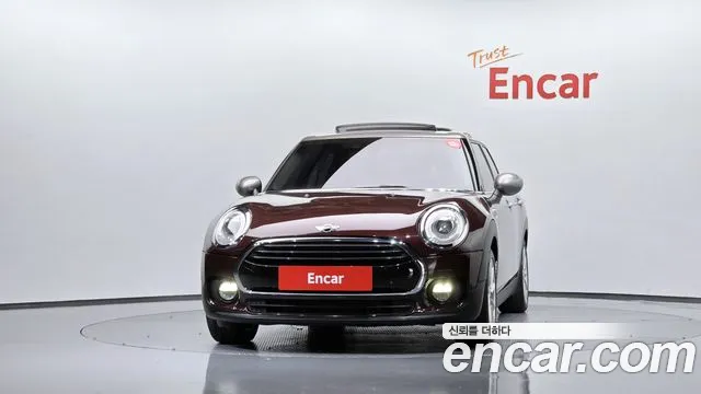MINI Clubman 2017 thumb 3