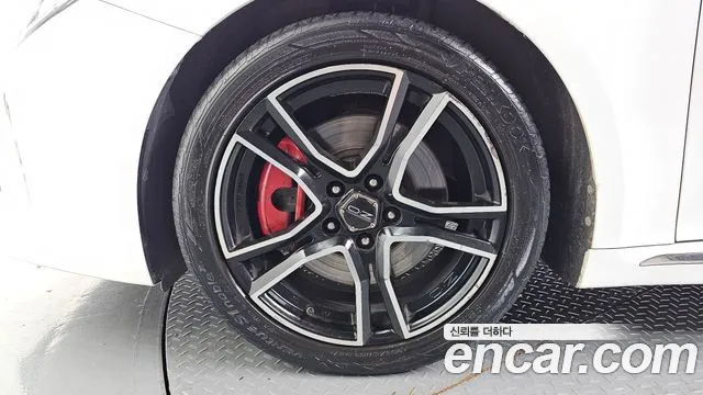 Kia K5 2017 thumb 5