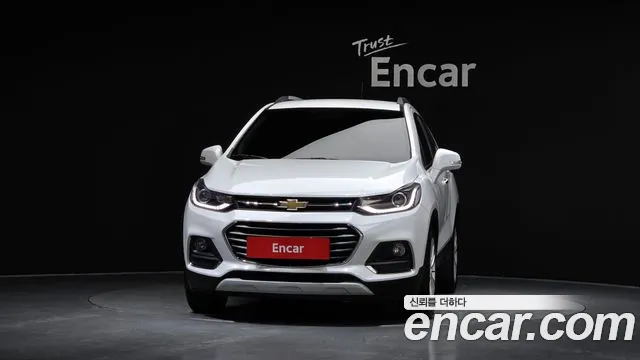 ChevroletGMDaewoo Tracker 2017 thumb 3