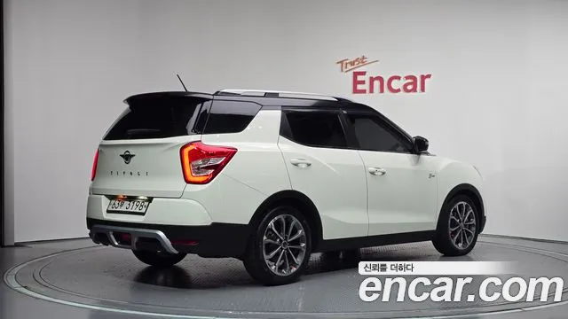 KG_Mobility_Ssangyong TIBOLI 2017 thumb 2