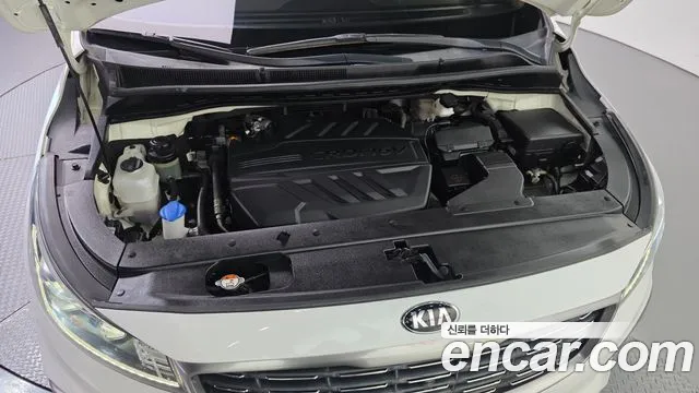 Kia Carnival 2020 thumb 6