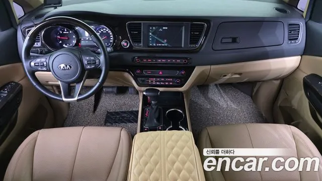 Kia Carnival 2020 thumb 7