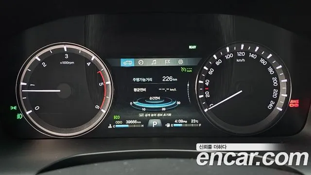 KG_Mobility_Ssangyong Rexton 2021 thumb 8