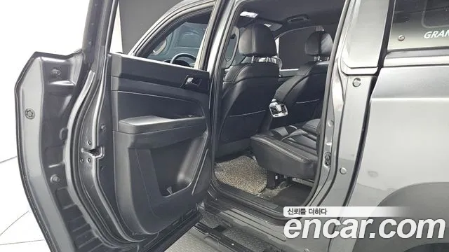 KG_Mobility_Ssangyong Rexton 2021 thumb 11