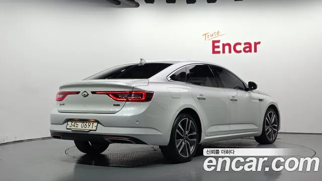 Renault-KoreaSamsung Megane 2016 thumb 2