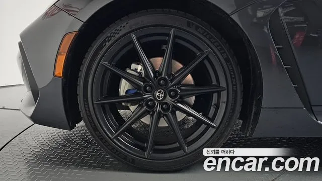 Toyota GT86 2026 thumb 4