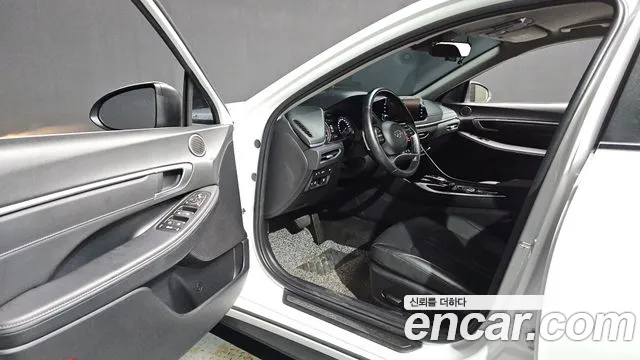 Hyundai Sonata 2022 thumb 10
