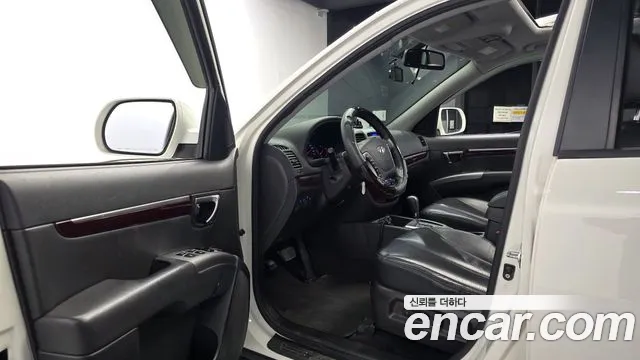 Hyundai Santa Fe 2010 thumb 10
