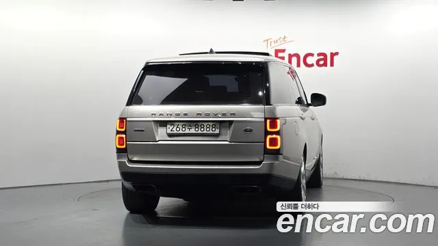 Land Rover Range Rover 2019 thumb 4