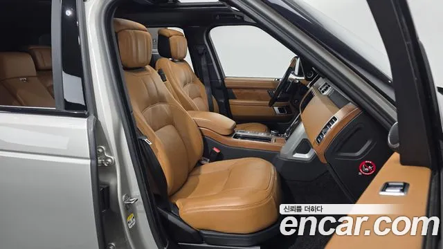 Land Rover Range Rover 2019 thumb 12