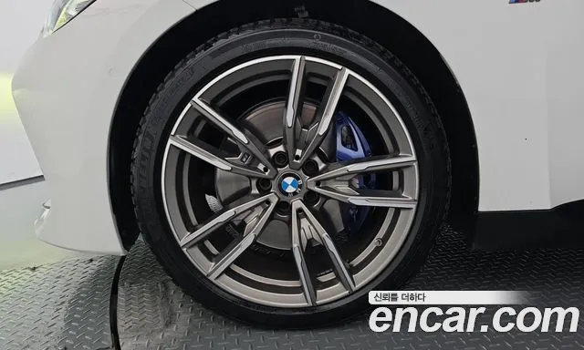 BMW 2-Series 2023 thumb 5