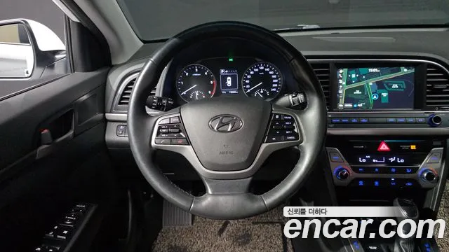 Hyundai Avante 2015 thumb 12