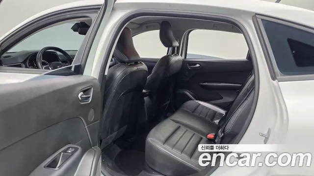 Renault-KoreaSamsung Arkana 2023 thumb 11
