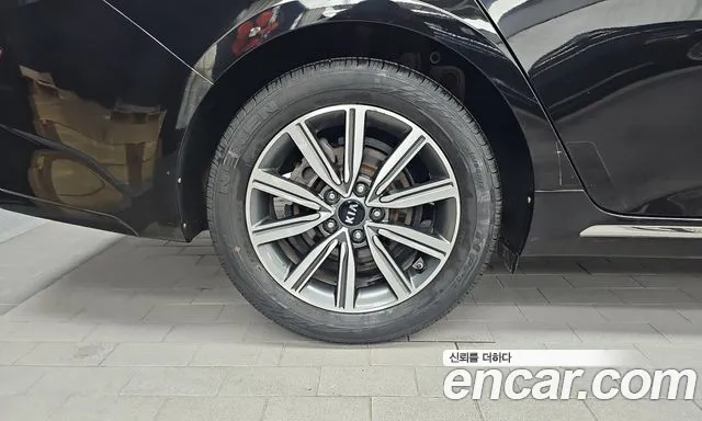 Kia K5 2019 thumb 5