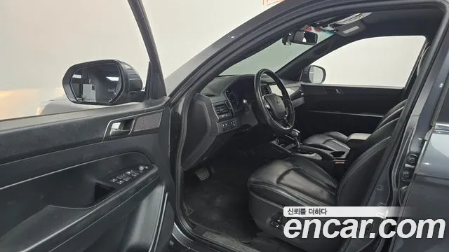 KG_Mobility_Ssangyong Rexton 2023 thumb 10