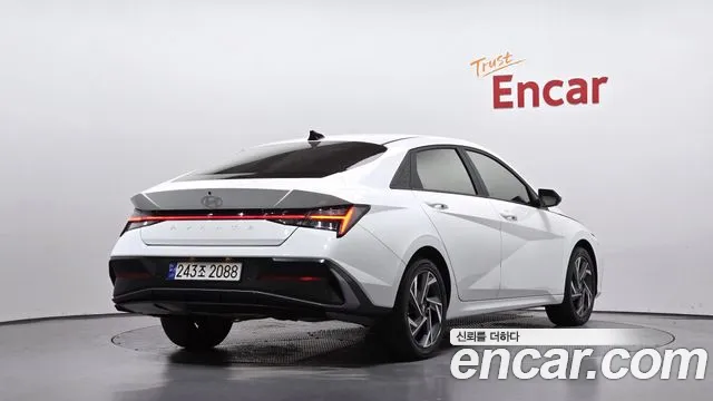 Hyundai Avante 2024 thumb 2